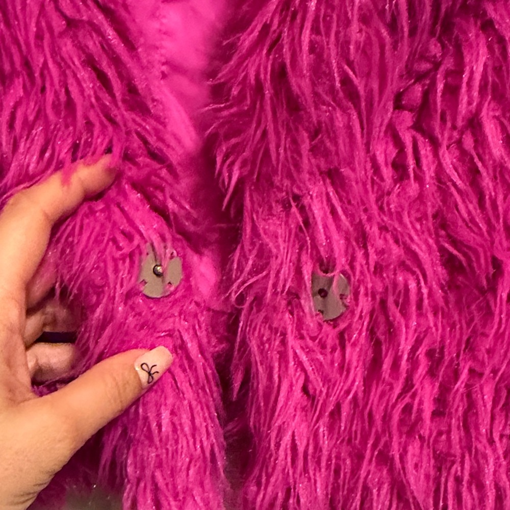 Fuzzy Pink Jacket - Picture 4 of 4